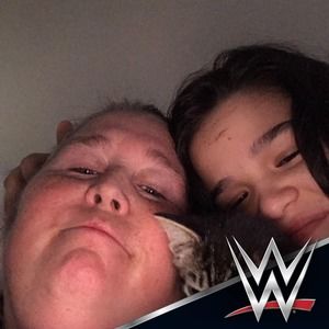 Meet your Posher, Lloyd